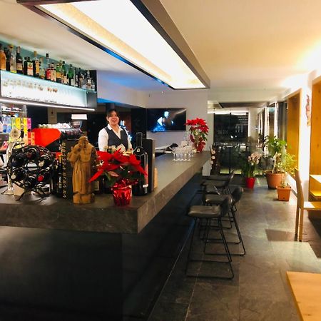 Hotel Silvana Селва ди Вал Гардена Екстериор снимка